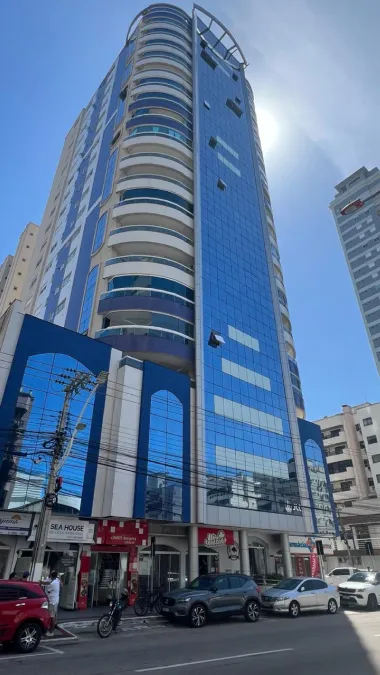 Apartamento 4 quartos para venda no bairro Meia Praia em Itapema Apartamento 4 quartos para venda no bairro Meia Praia em Itapema