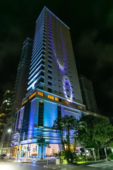 Apartamento 3 quartos para venda no bairro Meia Praia em Itapema Apartamento 3 quartos para venda no bairro Meia Praia em Itapema