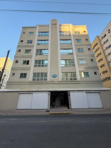 Apartamento 2 quartos para venda no bairro Meia Praia em Itapema Apartamento 2 quartos para venda no bairro Meia Praia em Itapema